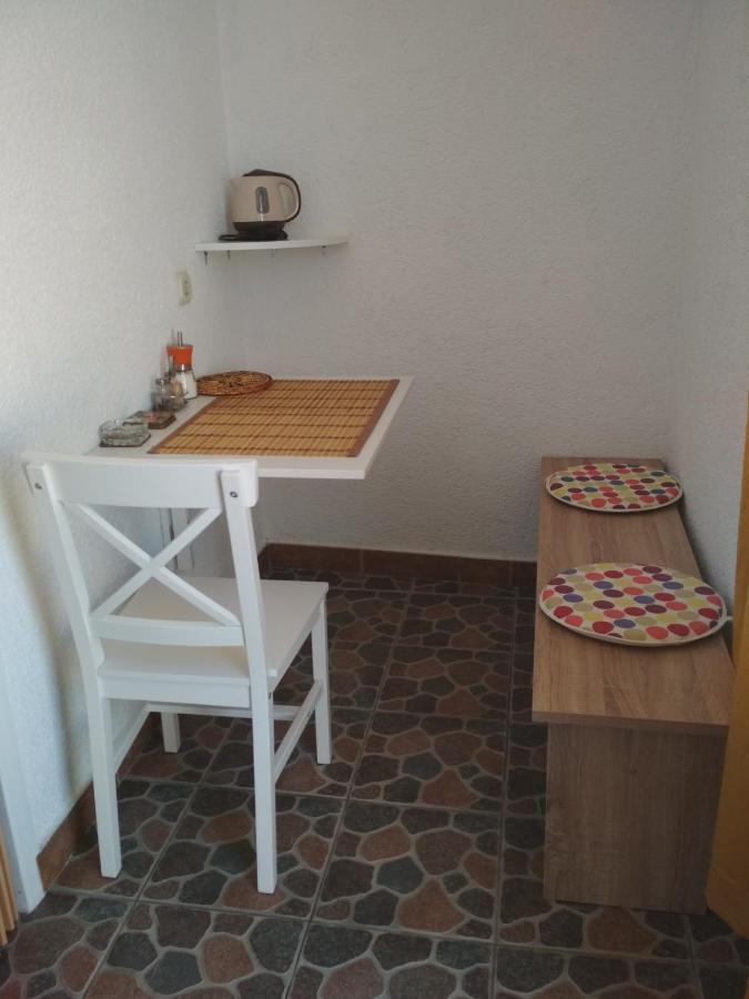 Apartmani Carevic Baška Voda Kültér fotó
