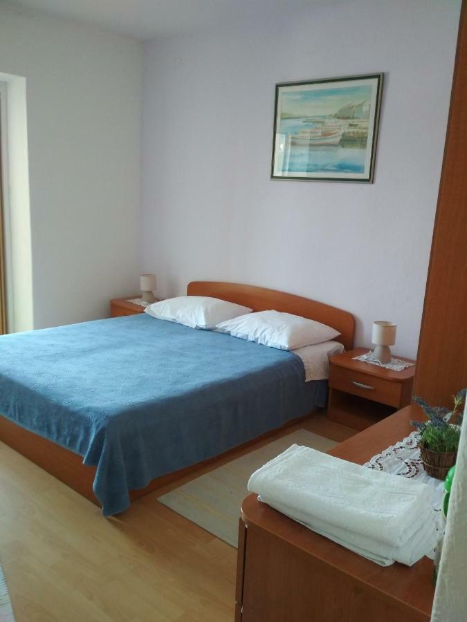 Apartmani Carevic Baška Voda Kültér fotó