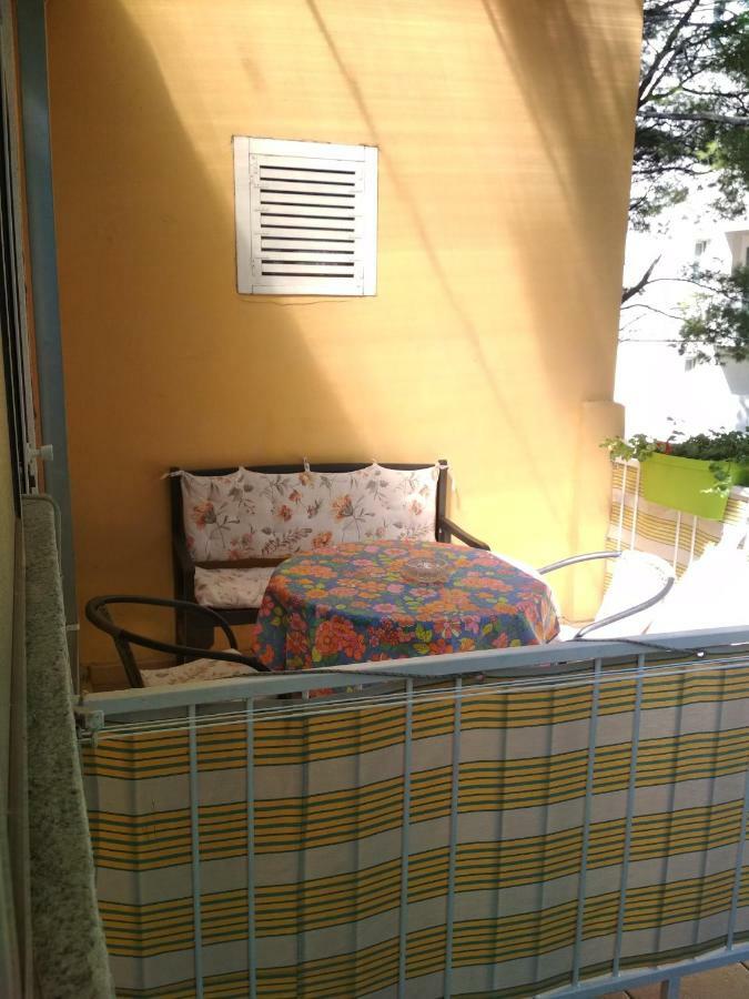 Apartmani Carevic Baška Voda Kültér fotó