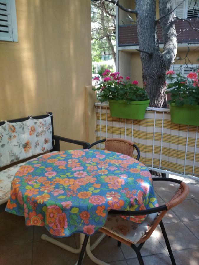 Apartmani Carevic Baška Voda Kültér fotó